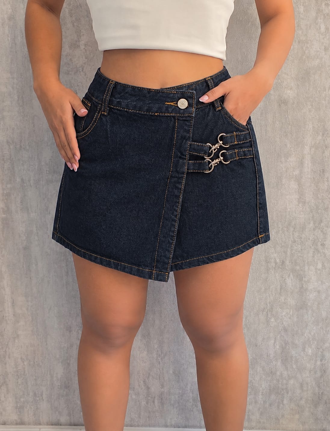 FALDA SHORT AMELIA OSCURO