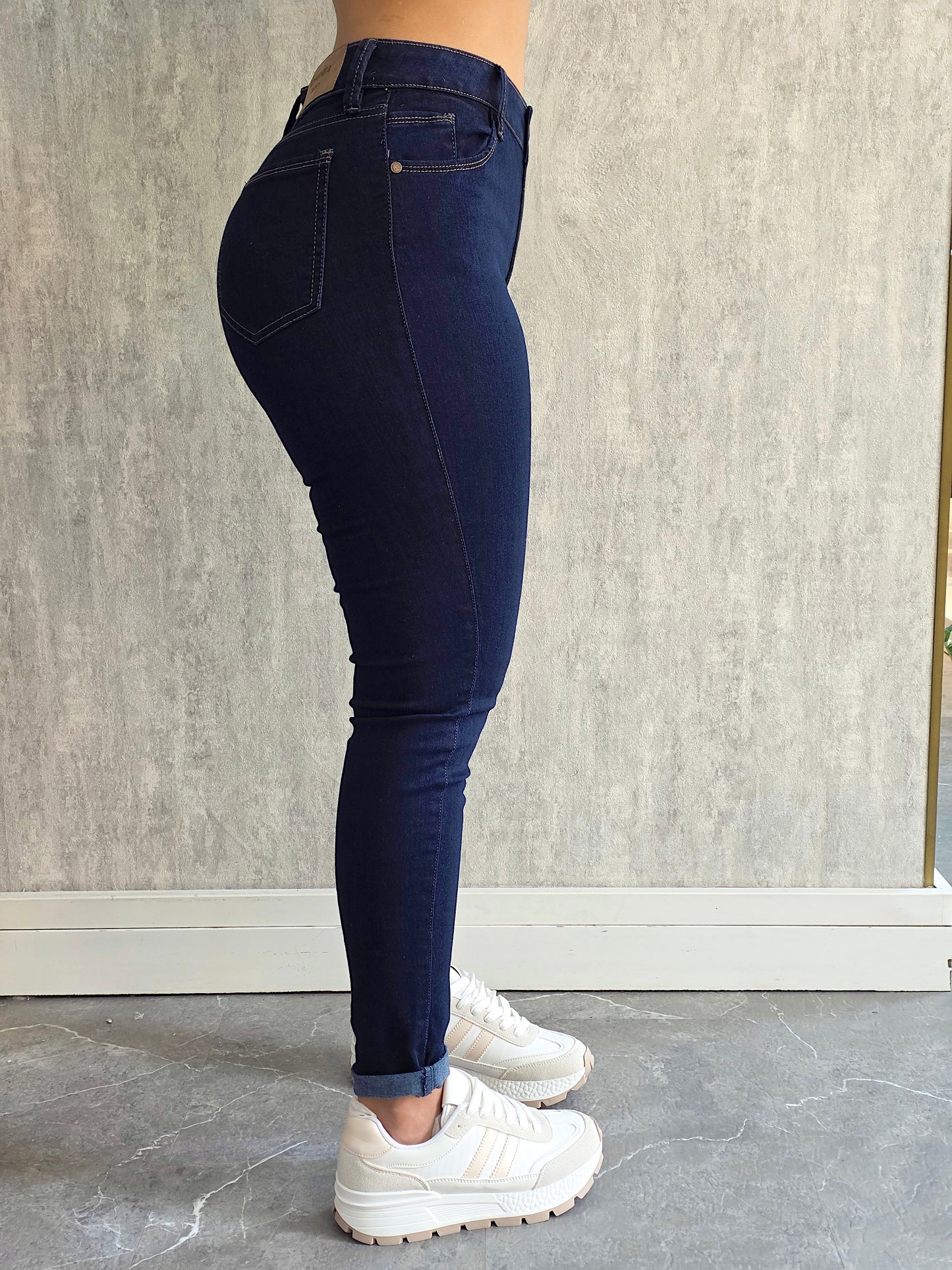 JEAN JULI