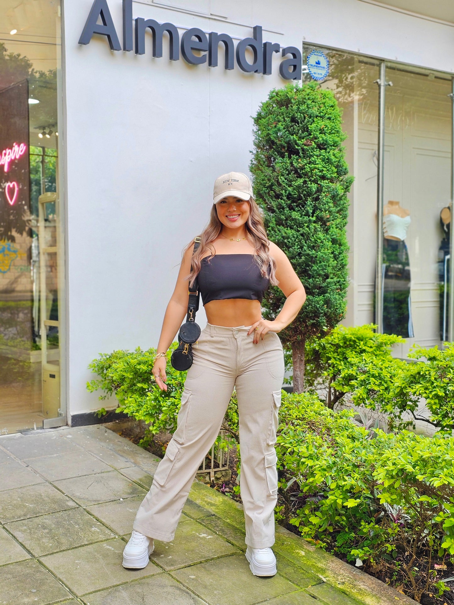 TOP ANGELA