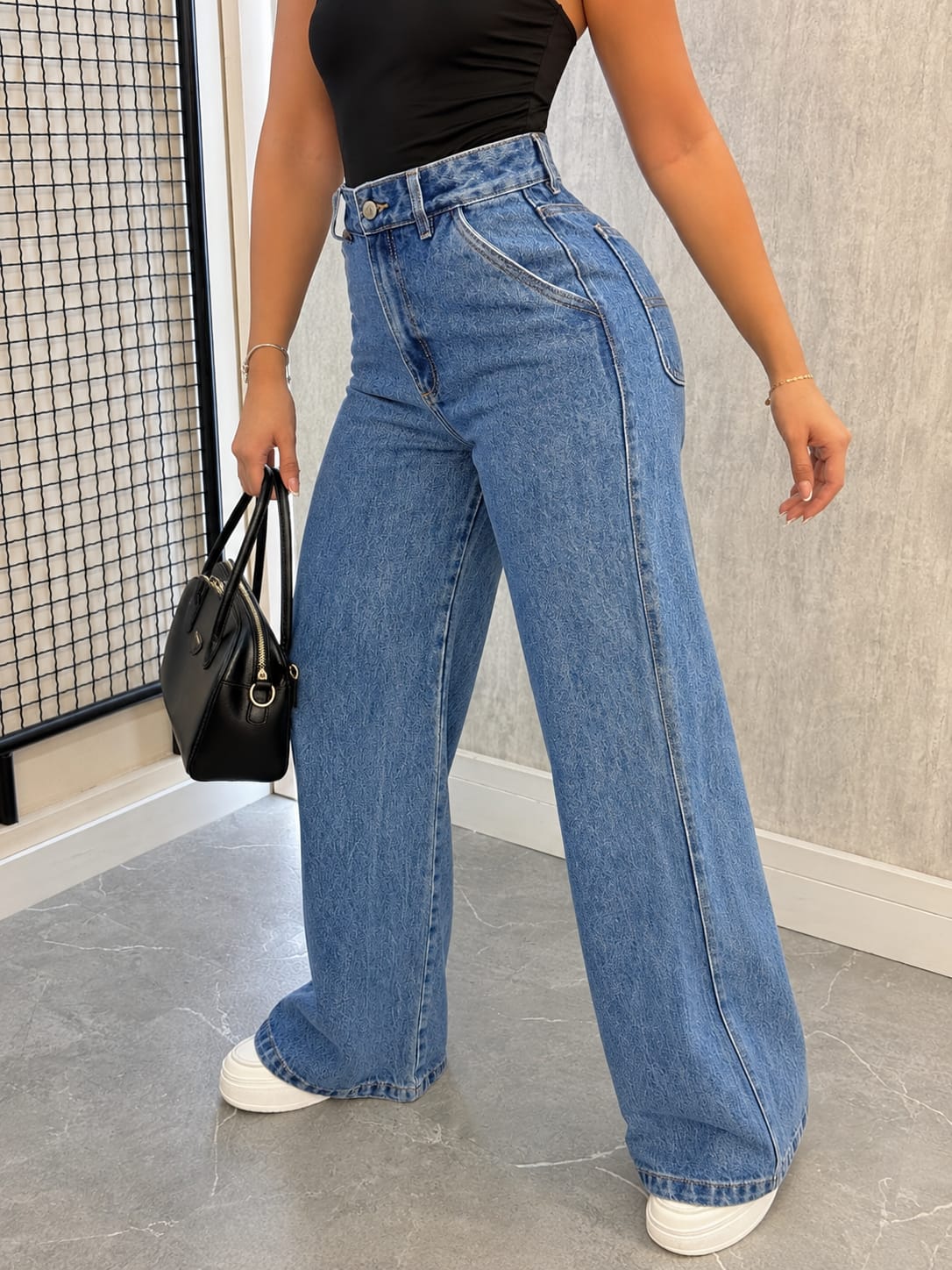 JEAN ALEXA OSCURO